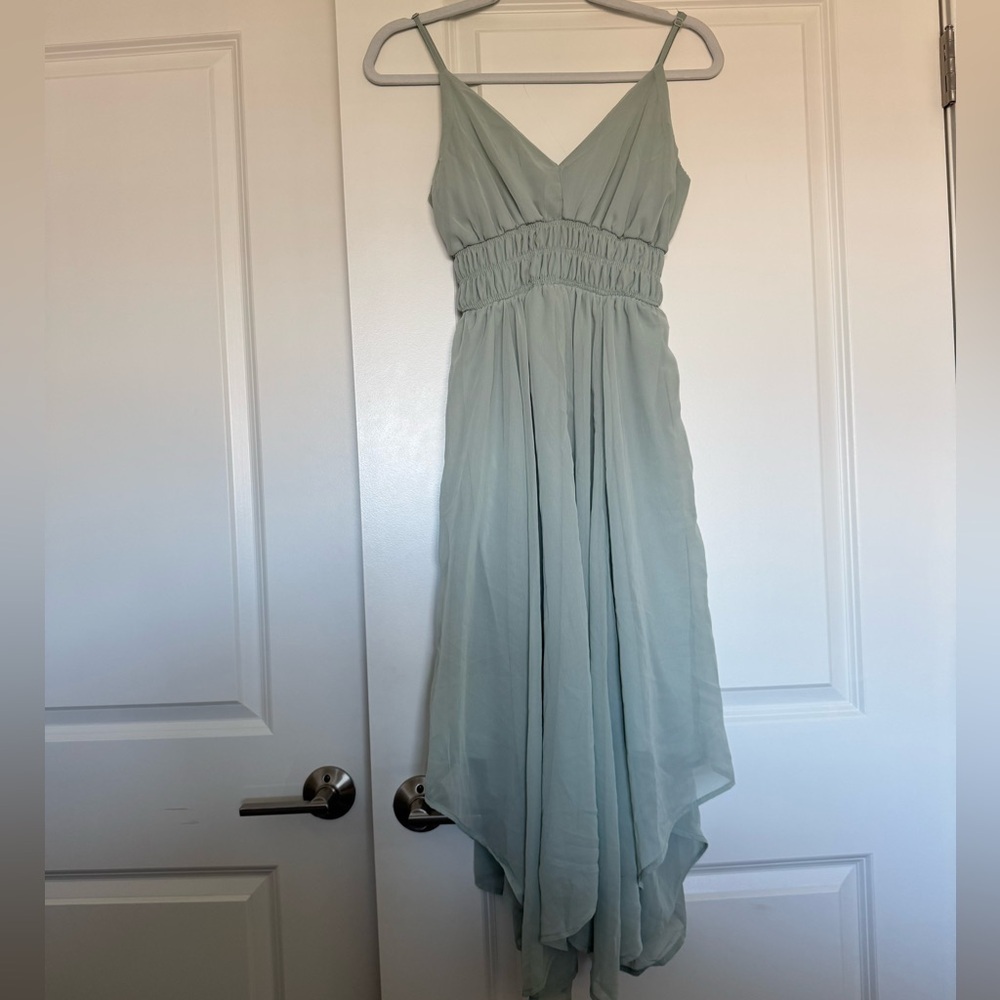 Streetwear Society Sage Green Handkerchief Hem Dress – Size M